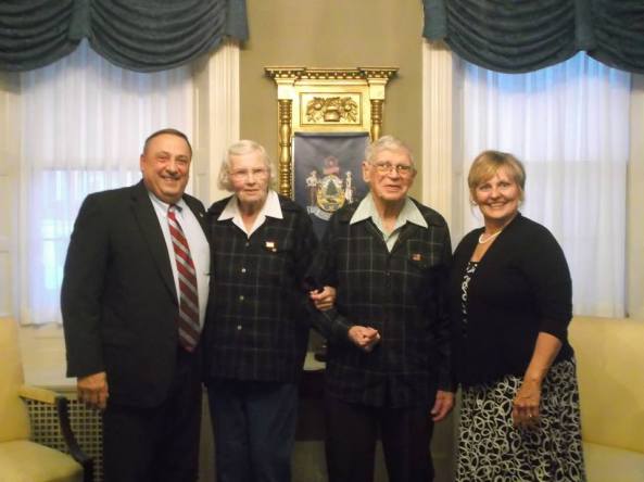 922693_10201431948547814_417531007_n